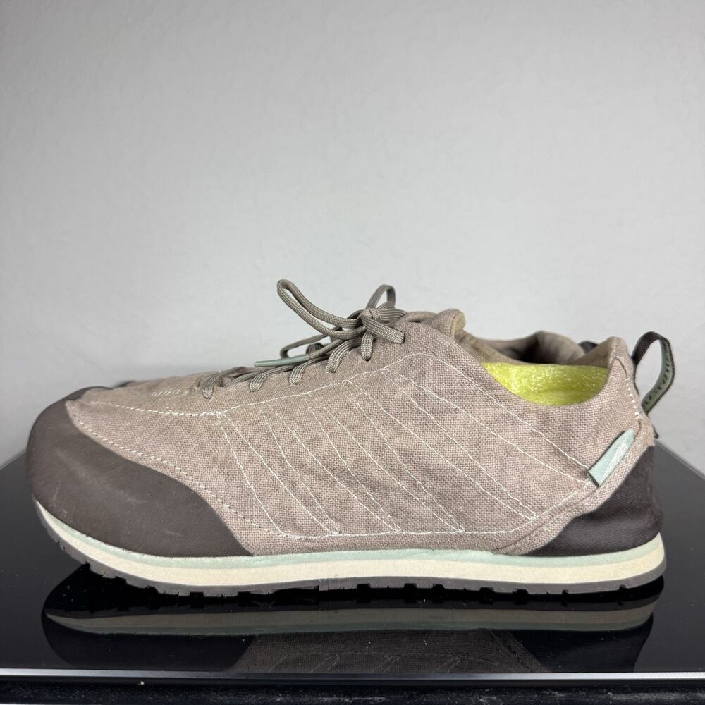 Altra Shoes Womens 10.5 Brown Canvas Wahweap Minimalist Low Top Casual Sneakers
